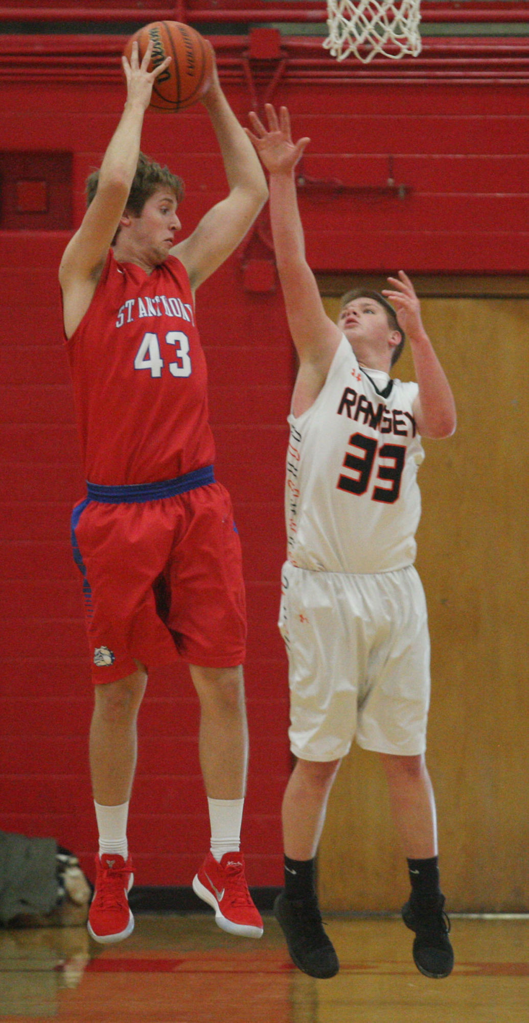 Effingham St Anthony vs Ramsey Boys Basketball 2 12.26.17.jpg